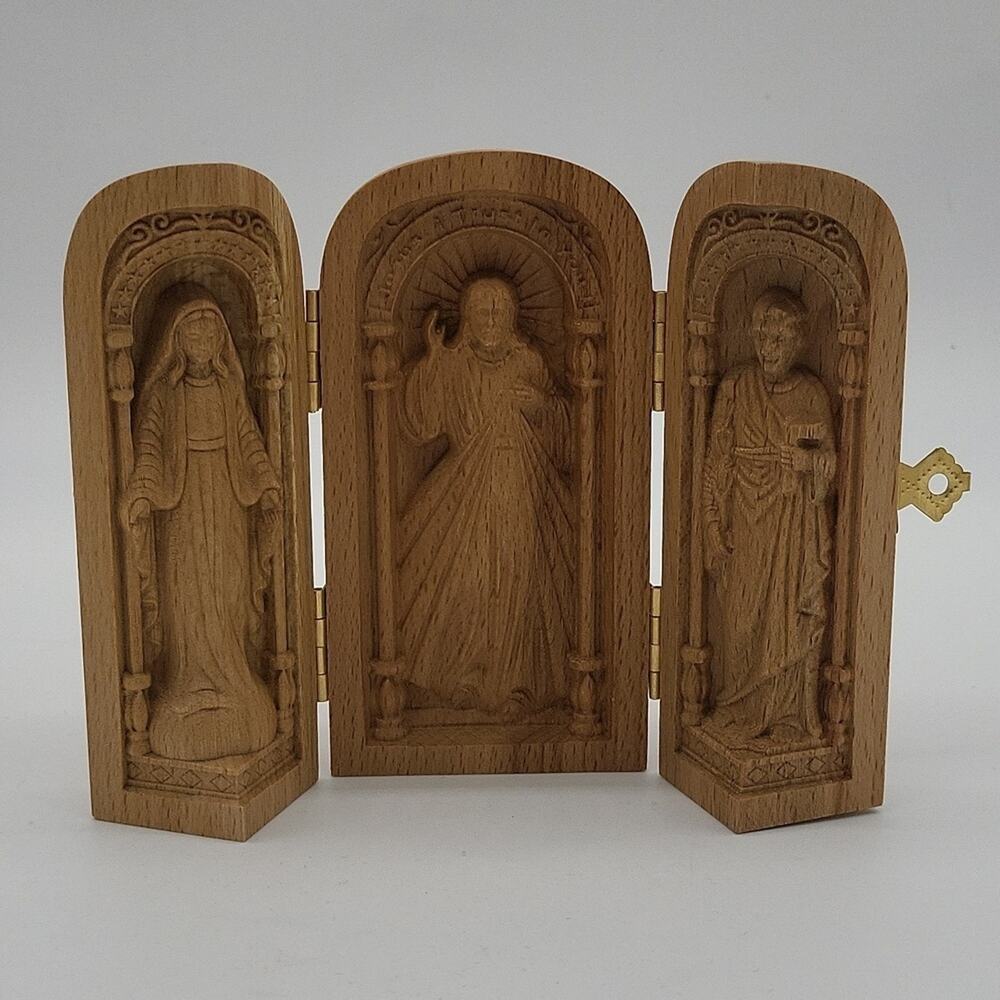 Catholic Altar Religious Portable Holy Family Box Hand Carved Wooden Box